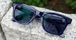 ICE told its agents to stop wearing Meta smart glasses on the job