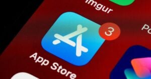Apple faces .7 billion lawsuit over privacy rules it may not have followed itself